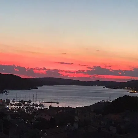 Losinj Panorama Penthouse Apartment