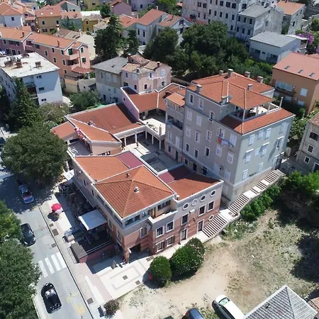 Daire Losinj Panorama Penthouse